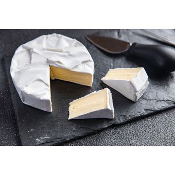 CAMEMBERT