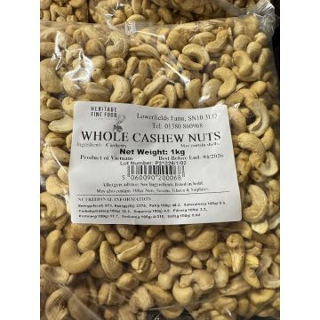 Whole cashew nuts