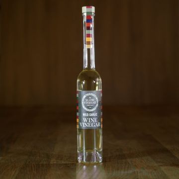 Wild garlic wine vinegar
